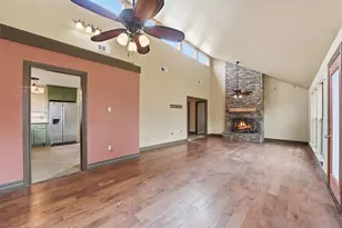 7307 Ironwood Ln, Baytown, TX 77521 - Photo 9