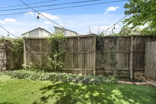 365 Eado Park Cir, Houston, TX 77020 - Photo 35