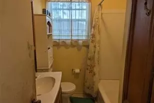 4913 Elysian St, Houston, TX 77009 - Photo 3