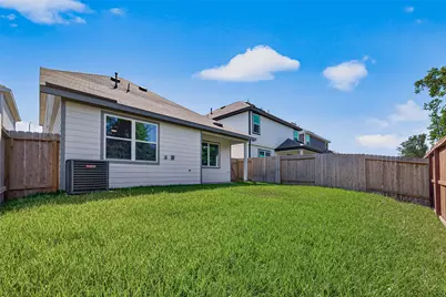 15610 Coneflower Hills Drive, Houston, TX 77090 - Photo 43