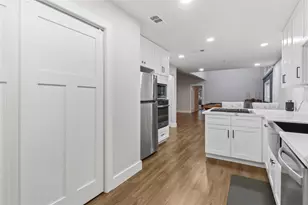 11540 S Kirkwood Rd, Houston, TX 77477 - Photo 13