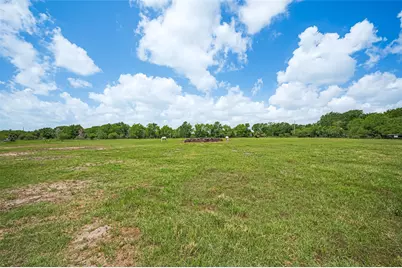 1952 Beverly Lane, Sealy, TX 77474 - Photo 5