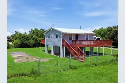 4416 Thompson Street, Hitchcock, TX 77563 - Photo 3