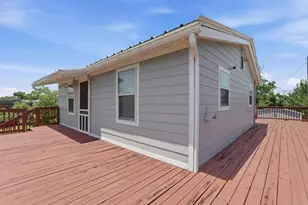 4416 Thompson St, Hitchcock, TX 77563 - Photo 7
