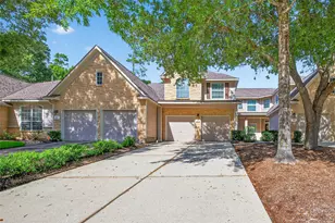 18 W Greenhill Terrace Pl, The Woodlands, TX 77382 - Photo 1