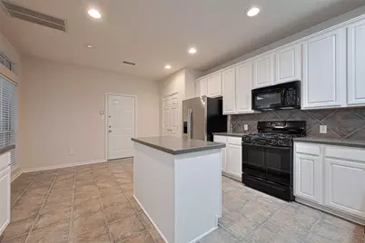 18 W Greenhill Terrace Place, The Woodlands, TX 77382 - Photo 11