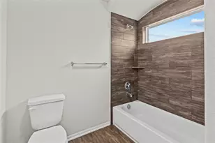 14610 Ruddy Duck Ln, Houston, TX 77049 - Photo 31