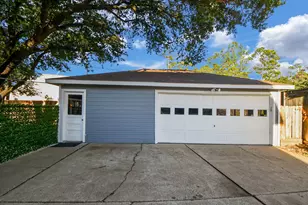 7310 Ridge Oak Dr, Houston, TX 77088 - Photo 5