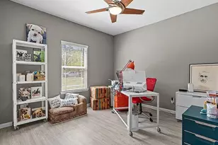 505 Cliffbrook Cir, Cleveland, TX 77327 - Photo 15