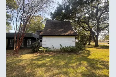1701 Monta Street, Liberty, TX 77575 - Photo 3
