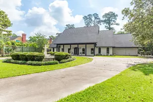 1380 Thomas Rd, Beaumont, TX 77706 - Photo 1