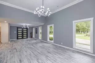 1380 Thomas Rd, Beaumont, TX 77706 - Photo 9
