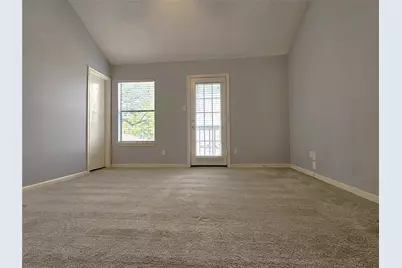 11710 Southlake Drive #18, Houston, TX 77077 - Photo 23