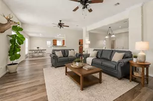 6815 Amistad Ct, Manvel, TX 77578 - Photo 11