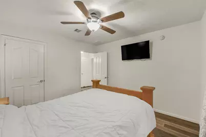 6815 Amistad Court, Manvel, TX 77578 - Photo 17