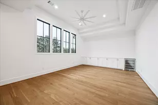 867 W 42nd St, Houston, TX 77018 - Photo 19