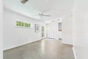 3037 County Rd 536, Alvin, TX 77511 - Photo 31