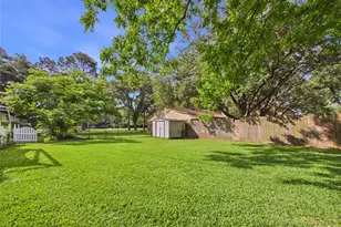 3037 County Rd 536, Alvin, TX 77511 - Photo 13