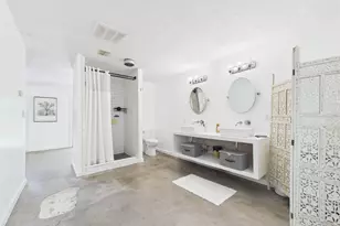 3037 County Rd 536, Alvin, TX 77511 - Photo 37