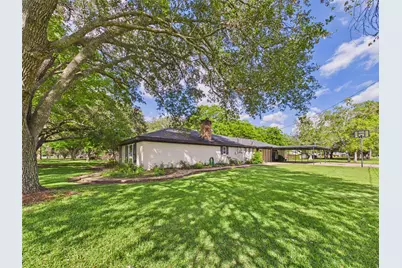3037 County Road 536, Alvin, TX 77511 - Photo 15