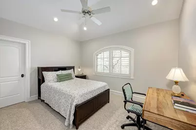 4315 Ione Street, Bellaire, TX 77401 - Photo 19