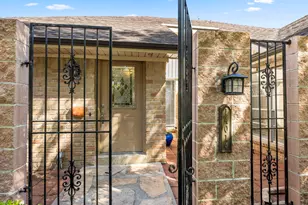 14014 Briar Pl Dr, Houston, TX 77077 - Photo 7