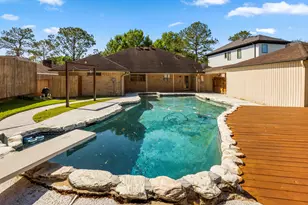 14014 Briar Pl Dr, Houston, TX 77077 - Photo 31