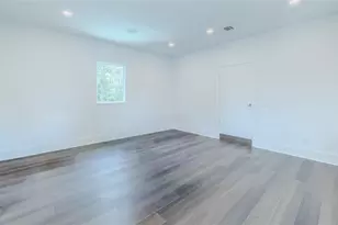 974 W 43rd St, Houston, TX 77018 - Photo 25