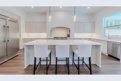 974 W 43rd Street, Houston, TX 77018 - Photo 7