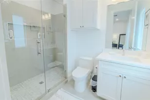974 W 43rd St, Houston, TX 77018 - Photo 31