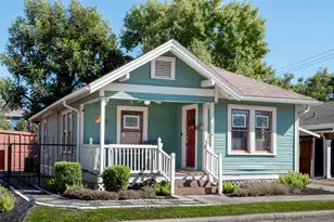 2618 Baylor St, Houston, TX 77009 - Photo 1