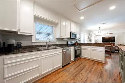 2618 Baylor Street, Houston, TX 77009 - Photo 7