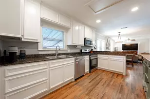 2618 Baylor St, Houston, TX 77009 - Photo 7