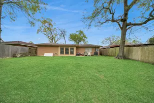 2806 Oak Dr, Dickinson, TX 77539 - Photo 33