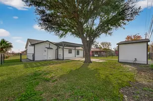 3527 La Retama Dr Dr, Houston, TX 77013 - Photo 5