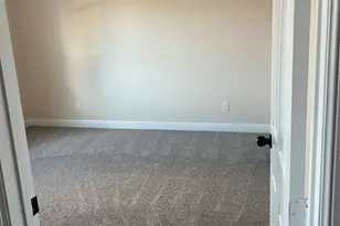 1019 Ellington St, Houston, TX 77088 - Photo 9