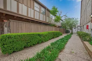 2574 Marilee Ln, Houston, TX 77057 - Photo 7