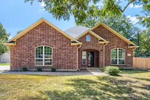 2215 Penick Rd, Waller, TX 77484 - Photo 1