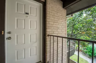 2021 Spenwick Dr, Houston, TX 77055 - Photo 21