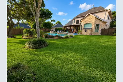 13222 Dusty Grove Lane, Sugar Land, TX 77498 - Photo 3
