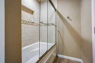 2601 Augusta Dr, Houston, TX 77057 - Photo 21