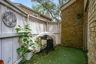 2601 Augusta Dr, Houston, TX 77057 - Photo 25