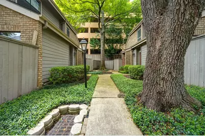 2601 Augusta Drive #26, Houston, TX 77057 - Photo 1