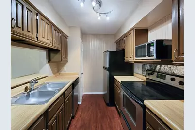 2601 S Braeswood Boulevard #1305, Houston, TX 77025 - Photo 7