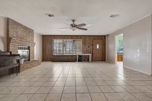 224 County Rd 4674, Etoile, TX 75944 - Photo 7