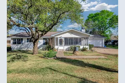 224 County Road 4674, Etoile, TX 75944 - Photo 1