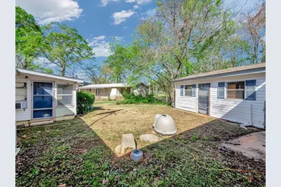 224 County Road 4674, Etoile, TX 75944 - Photo 27
