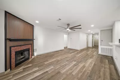 16614 W Ripple Ridge Drive, Houston, TX 77053 - Photo 7