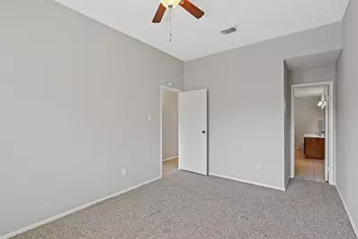 11014 Misty Summit Drive, Houston, TX 77086 - Photo 9