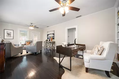 2047 Harvard Street, Houston, TX 77008 - Photo 5